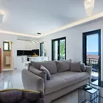 Villa Aea Del Mare *