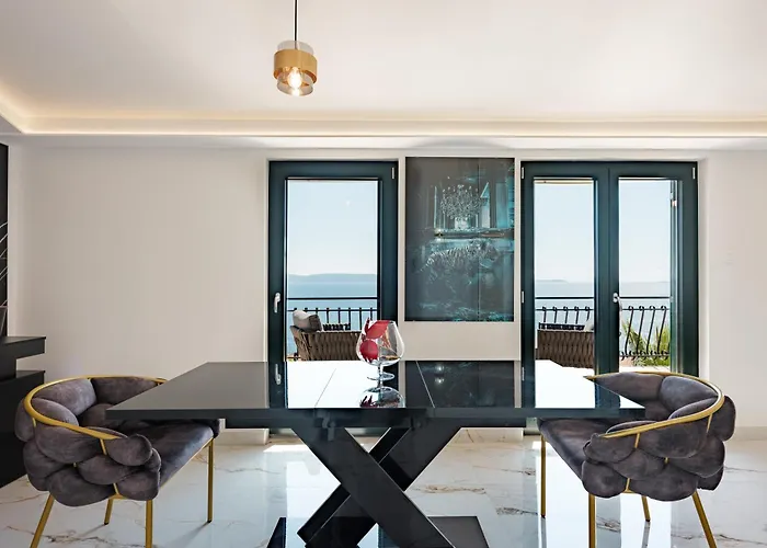 Aea Del Mare * טרוגיר