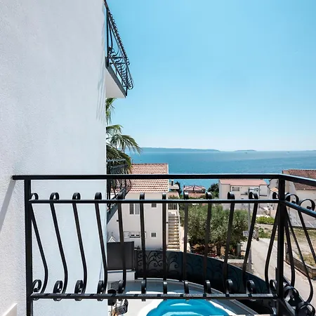 Villa Aea Del Mare *