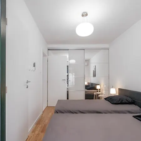 Aea Del Mare * Τρογκίρ