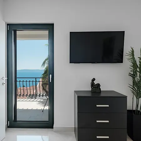 Aea Del Mare * Τρογκίρ